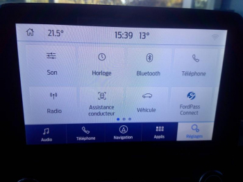 Photo 9 du bon plan FORD Fiesta 1.0 EcoBoost Hybrid 125ch Titanium Business Powershift 5p occasion à 17900 €