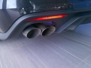 Photo 5 du bon plan FORD Mustang Fastback 5.0 V8 450ch GT BVA10 occasion à 56900 €