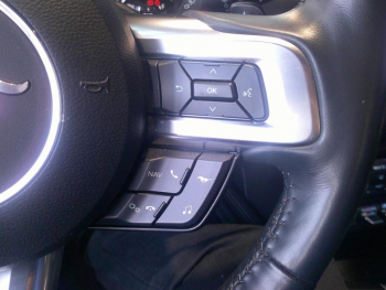 Photo 22 du bon plan FORD Mustang Fastback 5.0 V8 450ch GT BVA10 occasion à 56900 €