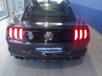 Photo 31 du bon plan FORD Mustang Fastback 5.0 V8 450ch GT BVA10 occasion à 56900 €
