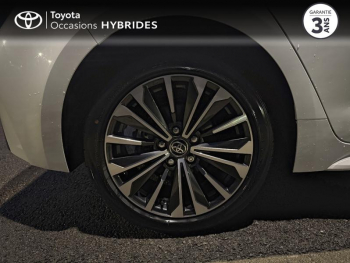 Photo 16 du bon plan TOYOTA Corolla 1.8 140ch Design MY24 occasion à 25990 €