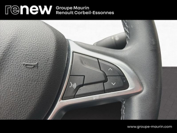 Photo 21 du bon plan DACIA Duster 1.3 TCe 150ch FAP Prestige 4x2 EDC occasion à 18589 €