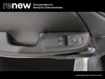 Photo 9 du bon plan RENAULT Clio 1.6 E-Tech hybride 145ch Equilibre occasion à 17990 €