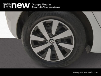 Photo 32 du bon plan RENAULT Clio 1.6 E-Tech hybride 145ch Equilibre occasion à 17990 €