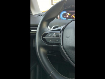 Photo 15 du bon plan PEUGEOT 3008 HYBRID 225ch Allure e-EAT8 occasion à 19900 €