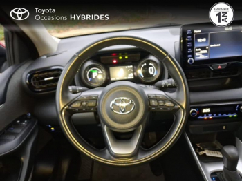 Photo 9 du bon plan TOYOTA Yaris 116h Design 5p MY22 occasion à 18490 €