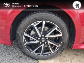 Photo 16 du bon plan TOYOTA Yaris 116h Design 5p MY22 occasion à 18490 €