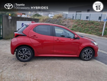 Photo 17 du bon plan TOYOTA Yaris 116h Design 5p MY22 occasion à 18490 €