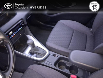 Photo 23 du bon plan TOYOTA Yaris 116h Design 5p MY22 occasion à 18490 €