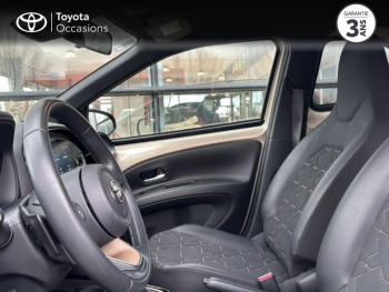 Photo 11 du bon plan TOYOTA Aygo X 1.0 VVT-i 72ch Collection S-CVT MY23 occasion à 15980 €