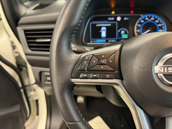 Photo 11 du bon plan NISSAN Leaf 150ch 40kWh Acenta 22 occasion à 16990 €