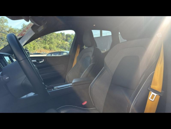 Photo 5 du bon plan VOLVO XC60 T8 AWD 310 + 87ch Polestar Engineered Geartronic occasion à 47490 €