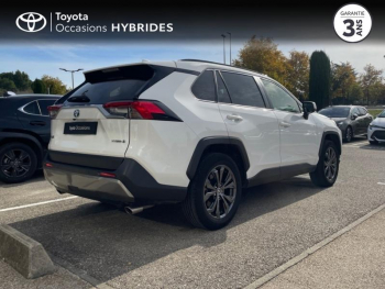 Photo 18 du bon plan TOYOTA RAV4 2.5 Hybride 218ch Dynamic Business 2WD + Programme Beyond Zero Academy MY22 occasion à 33490 €