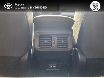 Photo 23 du bon plan TOYOTA RAV4 2.5 Hybride 218ch Dynamic Business 2WD + Programme Beyond Zero Academy MY22 occasion à 33490 €