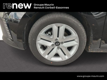 Photo 9 du bon plan RENAULT Clio 1.6 E-Tech 145ch full hybrid Evolution - 25 occasion à 19900 €