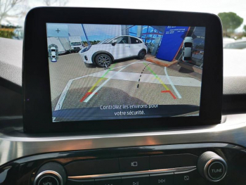 Photo 8 du bon plan FORD Kuga 2.5 Duratec 225ch PowerSplit PHEV Titanium eCVT occasion à 19990 €