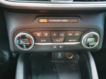 Photo 11 du bon plan FORD Kuga 2.5 Duratec 225ch PowerSplit PHEV Titanium eCVT occasion à 19990 €