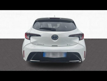 Photo 5 du bon plan TOYOTA Corolla 1.8 140ch Design MY24 occasion à 24490 €