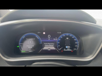 Photo 7 du bon plan TOYOTA Corolla 1.8 140ch Design MY24 occasion à 24490 €