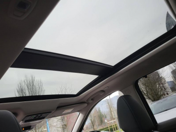 Photo 16 du bon plan NISSAN X-Trail e-4orce 213ch Tekna 7 places occasion à 35990 €