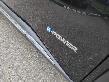 Photo 22 du bon plan NISSAN X-Trail e-4orce 213ch Tekna 7 places occasion à 35990 €