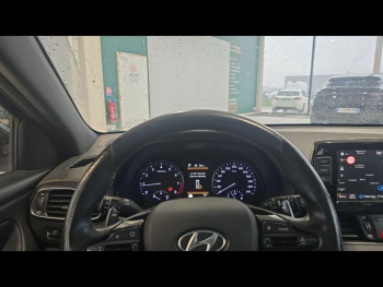 Photo 10 du bon plan HYUNDAI i30 1.4 T-GDi 140ch Edition Navi DCT-7 Euro6d-T occasion à 15900 €