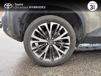 Photo 16 du bon plan TOYOTA Yaris Cross 130h Collection Pack Techno Toit Pano occasion à 29990 €