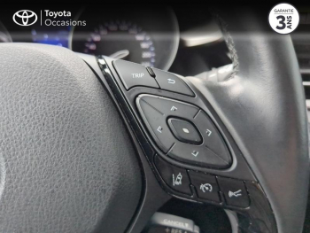Photo 23 du bon plan TOYOTA C-HR 122h Collection 2WD E-CVT Cuir Alcantara occasion à 19990 €