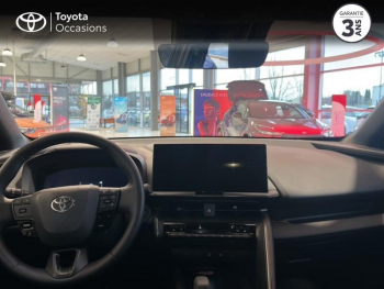 Photo 8 du bon plan TOYOTA C-HR 1.8 140ch Design MY25 occasion à 33990 €