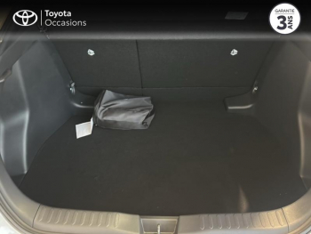 Photo 10 du bon plan TOYOTA C-HR 1.8 140ch Design MY25 occasion à 33990 €