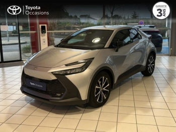 Photo 17 du bon plan TOYOTA C-HR 1.8 140ch Design MY25 occasion à 33990 €