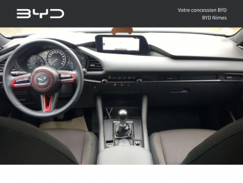 Photo 2 du bon plan MAZDA Mazda 3 2.0 e-SKYACTIV-G M-Hybrid 122ch occasion à 17990 €