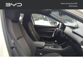 Photo 4 du bon plan MAZDA Mazda 3 2.0 e-SKYACTIV-G M-Hybrid 122ch occasion à 17990 €