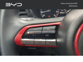 Photo 11 du bon plan MAZDA Mazda 3 2.0 e-SKYACTIV-G M-Hybrid 122ch occasion à 17990 €