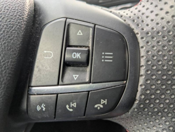 Photo 12 du bon plan FORD Puma 1.0 Flexifuel 125ch S&S mHEV ST-Line Design 3 occasion à 17990 €