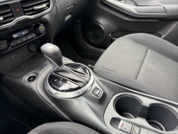 Photo 16 du bon plan NISSAN Juke 1.6 Hybrid 143ch Business Edition 2024 occasion à 23900 €