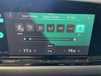 Photo 24 du bon plan VOLKSWAGEN Golf 2.0 TDI SCR 116ch Golf DSG7 occasion à 25890 €