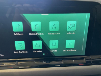 Photo 25 du bon plan VOLKSWAGEN Golf 2.0 TDI SCR 116ch Golf DSG7 occasion à 25890 €