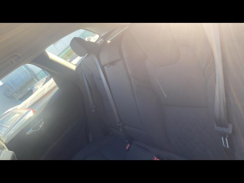 Photo 11 du bon plan VOLVO XC60 T6 Hybride Rechargeable 350ch Plus Style Dark Geartronic 8 AWD occasion à 66900 €