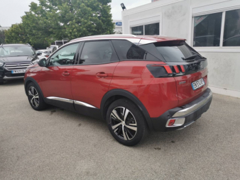 Photo 2 du bon plan PEUGEOT 3008 1.2 PureTech 130ch Allure S&S occasion à 10590 €