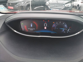 Photo 9 du bon plan PEUGEOT 3008 1.2 PureTech 130ch Allure S&S occasion à 10590 €