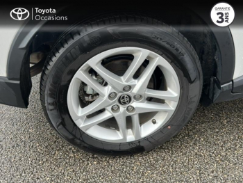 Photo 16 du bon plan TOYOTA C-HR 1.8 Hybride 122ch Dynamic Ultimate E-CVT occasion à 21990 €