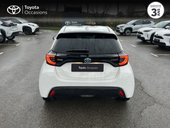 Photo 20 du bon plan TOYOTA Yaris 116h Design 5p MY22 occasion à 19980 €