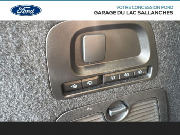 Photo 14 du bon plan FORD Galaxy 2.5 Duratec 190ch Hybrid Titanium Business eCVT occasion à 35990 €