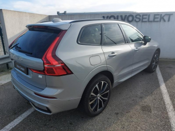 Photo 4 du bon plan VOLVO XC60 T6 AWD 253 + 145ch Utimate Style Dark Geartronic occasion à 48500 €