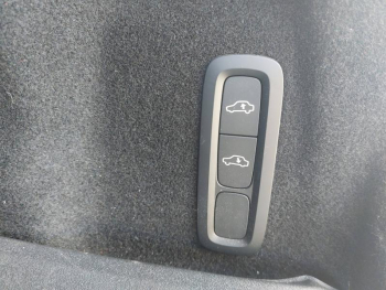 Photo 14 du bon plan VOLVO XC60 T6 AWD 253 + 145ch Utimate Style Dark Geartronic occasion à 48500 €