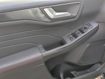 Photo 12 du bon plan FORD Kuga 2.5 Duratec 190ch FHEV E85 ST-Line BVA occasion à 24990 €