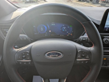 Photo 16 du bon plan FORD Kuga 2.5 Duratec 190ch FHEV E85 ST-Line BVA occasion à 24990 €