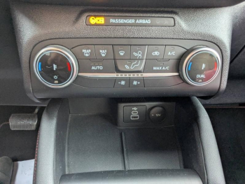 Photo 20 du bon plan FORD Kuga 2.5 Duratec 190ch FHEV E85 ST-Line BVA occasion à 24990 €