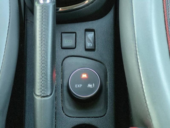 Photo 18 du bon plan RENAULT Captur 1.2 TCe 120ch energy Intens occasion à 9900 €